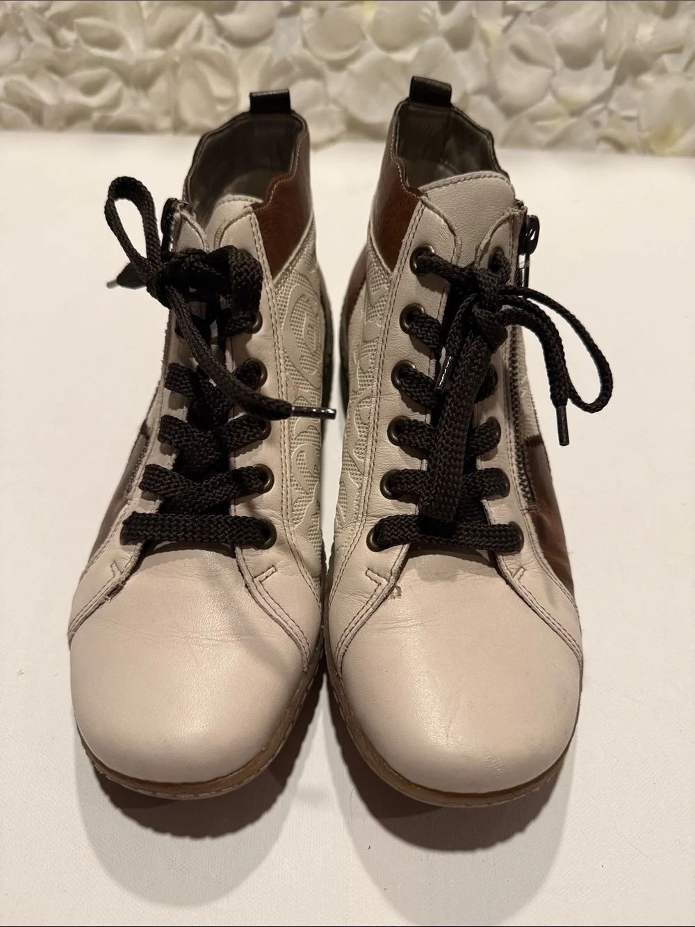 Remonte Cream and Brown Lace-Up Ankle Boots